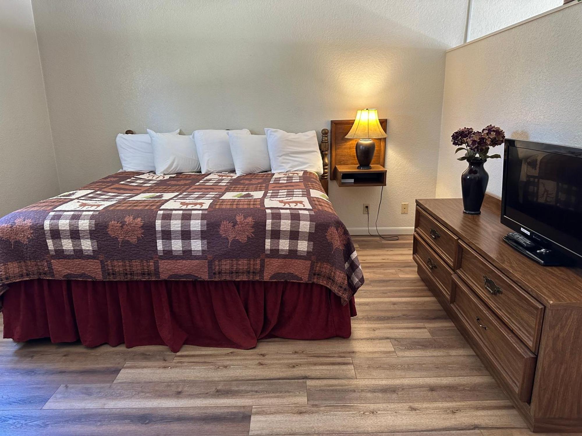 Sunset Inn And Suites Fredericksburg Extérieur photo